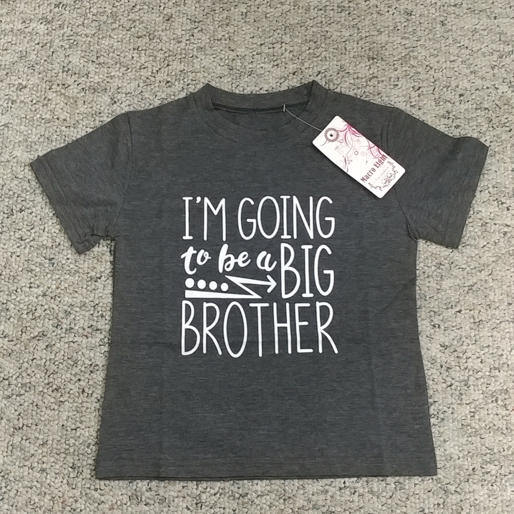 Macro Light Little Boy T-SHIRT